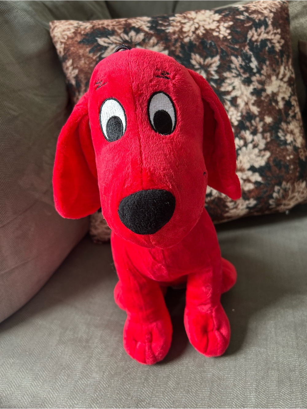 Kohl’s Cares Clifford the Big Red Dog